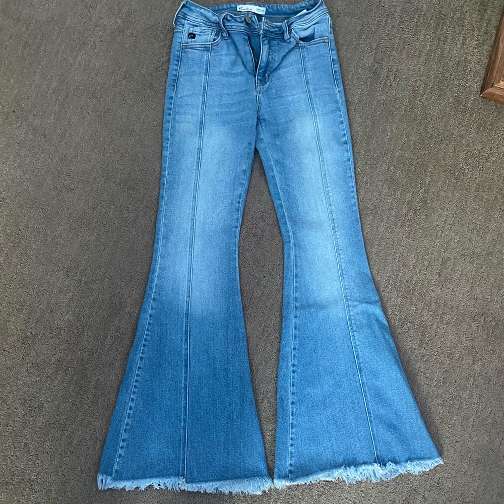 Super Flare Jeans!!